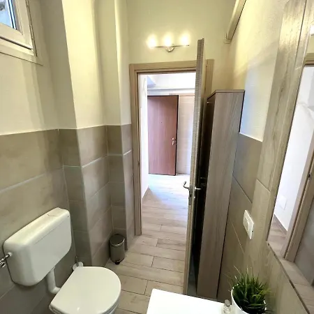 Air σϝ Aραrlmҽnl Verdi Apartment Novi Ligure